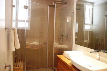 1000Nights B St Apartment เทลอาวีฟ ภายนอก รูปภาพ